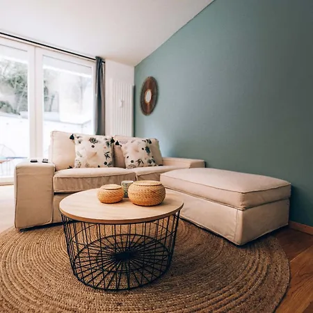 Cozy With Private Terrace